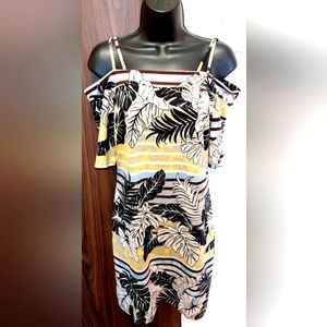 H&M Ladies tropical design dress Collection size M